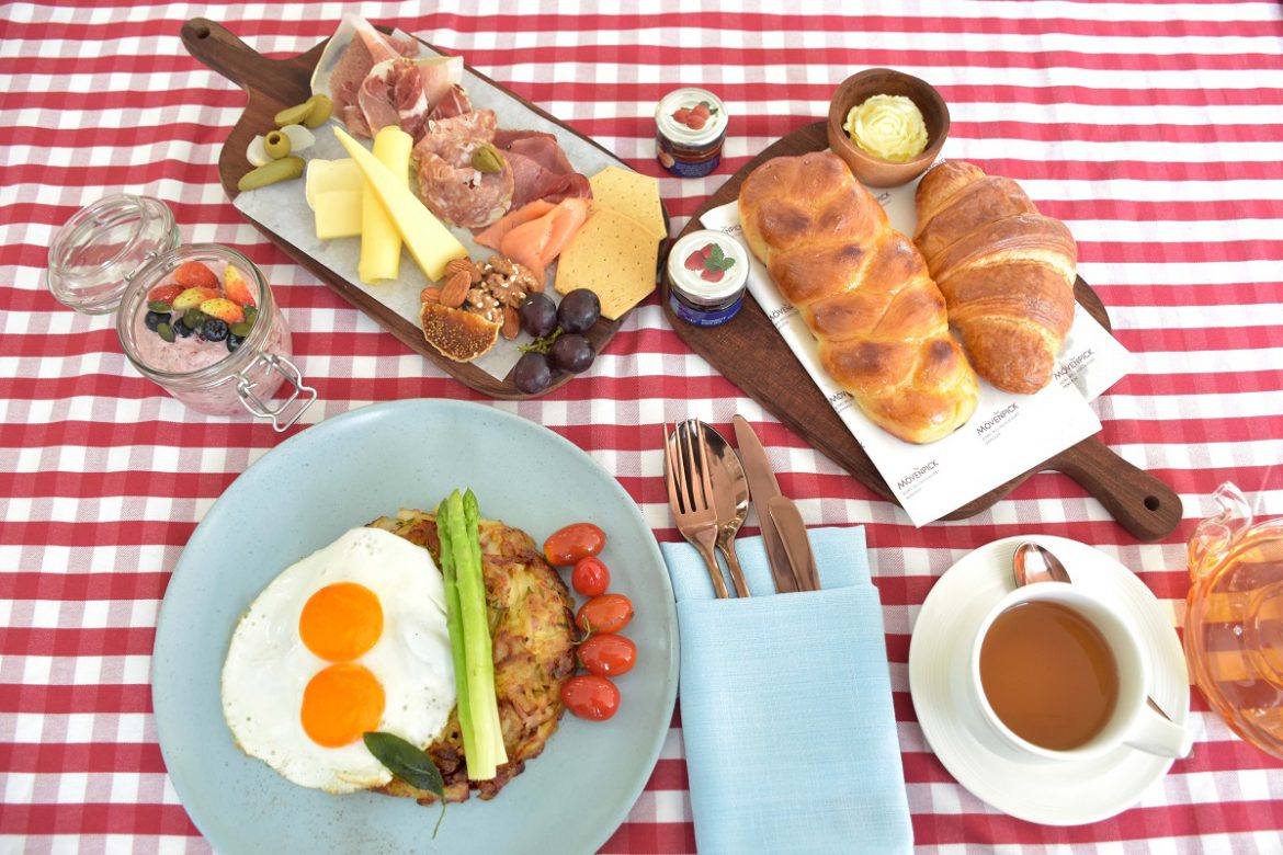 เติมเต็มเช้าวันหยุดสุดสัปดาห์ด้วย “Swiss Weekend Breakfast” อาหารเช้าสไตล์สวิสใหม่ ที่“Rim Klong Café”