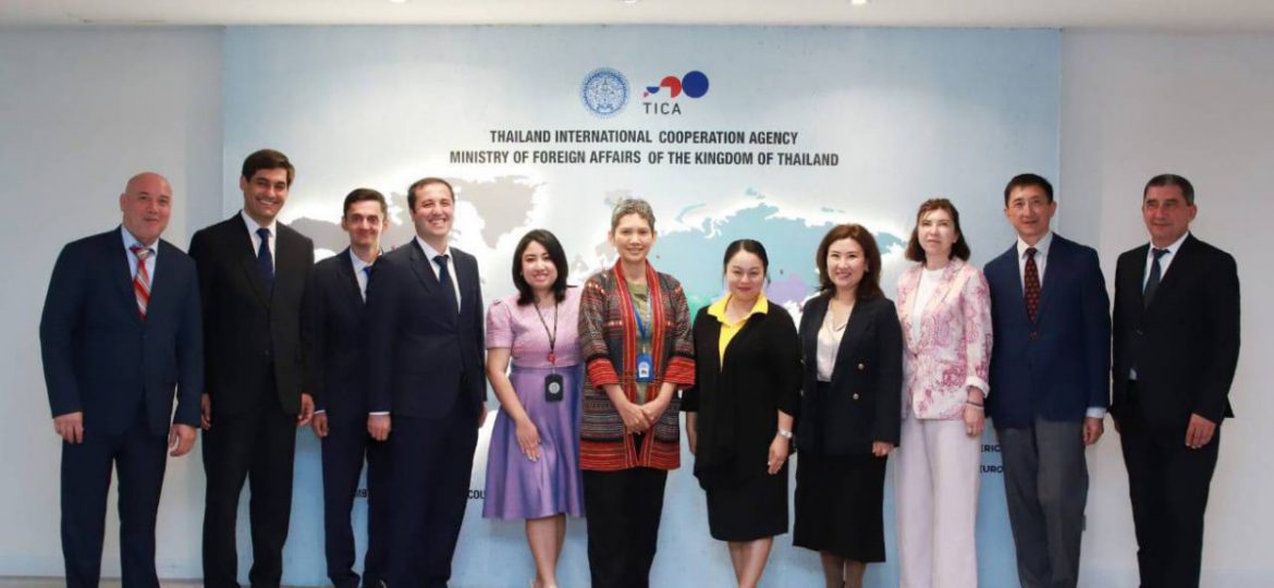 สถานเอกอัครราชทูต ณ กรุงอัสตานา เดินหน้าผลักดัน “การทูตเพื่อการพัฒนา” ผ่านการเสริมสร้างความมั่นคงด้านสุขภาพให้แก่บุคลการด้านการแพทย์และสาธารณสุขของสาธารณรัฐคีร์กีซและทาจิกิสถาน