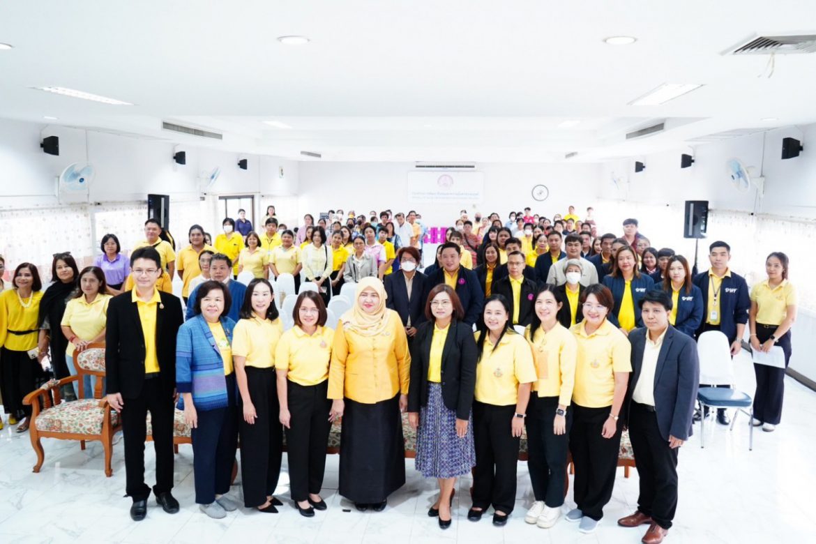 สค. จัดกิจกรรมเสวนาสัญจรเสริมสร้างพลังทางสังคมเพื่อขับเคลื่อนงาน ด้านสตรี ครอบครัว และความเสมอภาคระหว่างเพศ