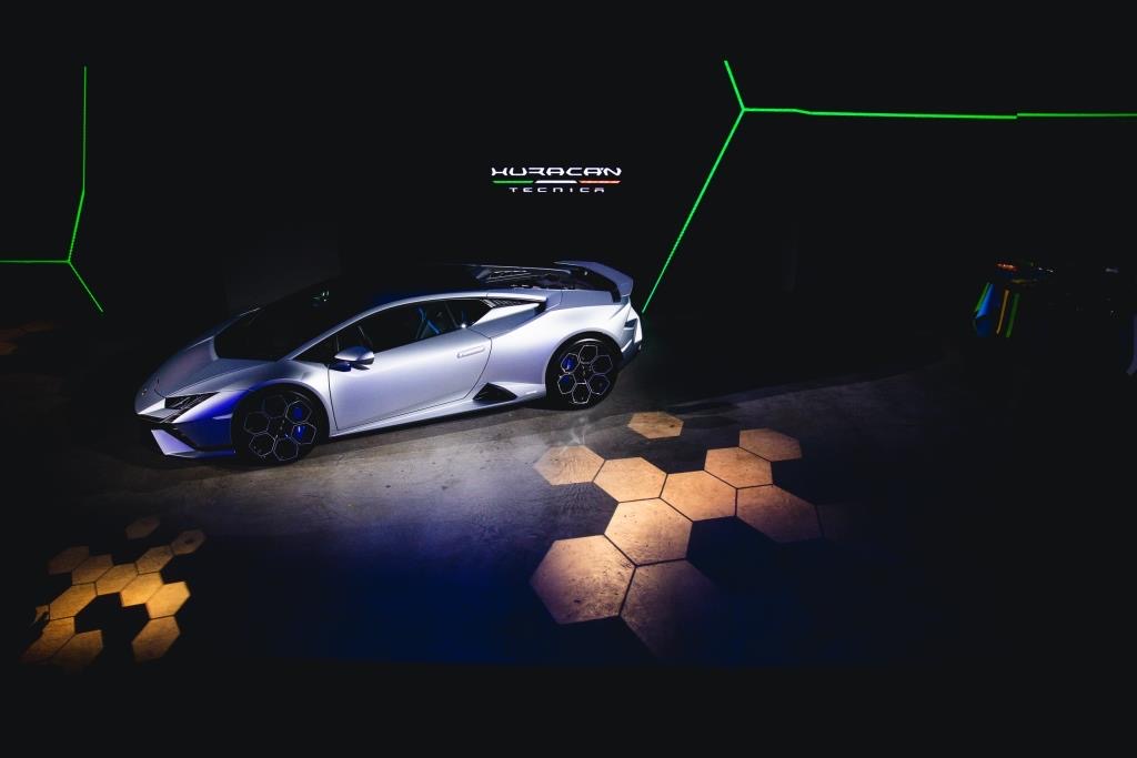 ฉลองเปิดตัวไอคอนนิคแห่งความแรงใหม่ล่าสุด ‘LAMBORGHINI HURACÁN TECNICA’ อย่างเป็นทางการครั้งแรกในประเทศไทยด้วยนะคะ