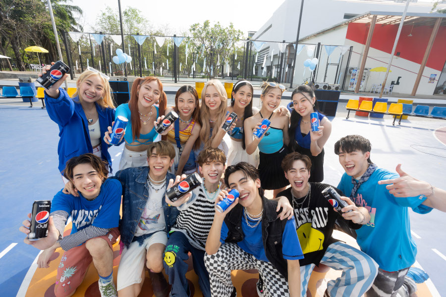 เป๊ปซี่® ต่อยอดความฮอตรับซัมเมอร์กับแคมเปญใหญ่ “Pepsi Summer Press Play” ครั้งแรกของการ collab กันระหว่าง PROXIE และ 4EVE ในเพลงพิเศษ “ใจเปิดใจ (Love Mode)”