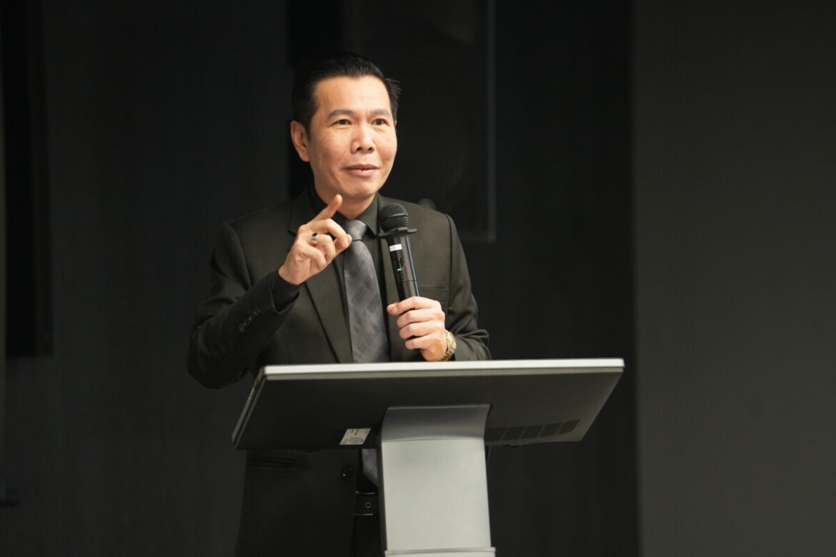 ผอ.ใหญ่ ดีป้า รับทบทวนตามข้อกังวลของกระทรวงดีอี พร้อมแจงกระบวนการสรรหาดำเนินการถูกต้องตามกฎหมาย