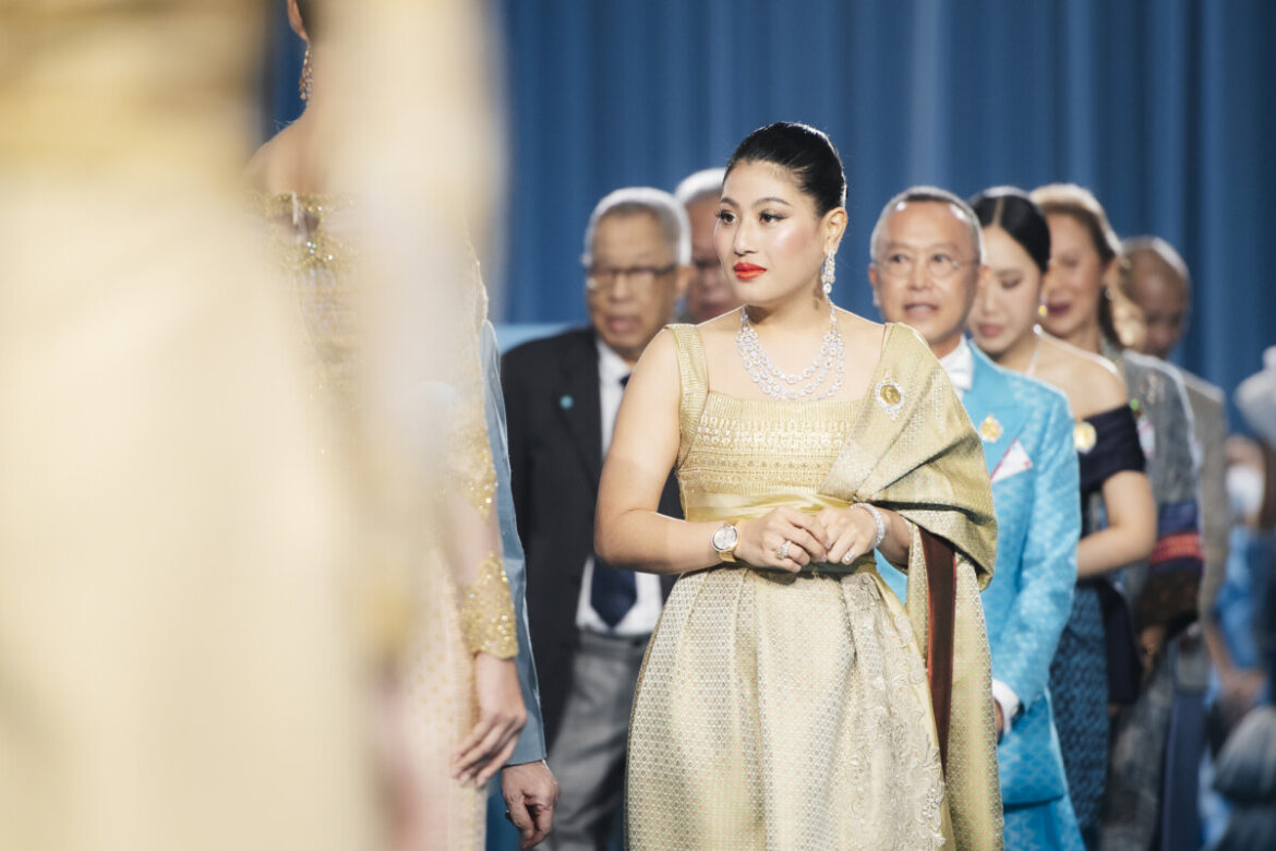 “Silk Festival 2025” มหกรรมผ้าไทยแห่งปี กลับมาอย่างยิ่งใหญ่ที่สุดอีกครั้ง ชวนคนไทยสัมผัสเสน่ห์ผ้าไทย และแฟชั่นโชว์จากสุดยอดดีไซเนอร์ไทย  2-7 ธันวาคมนี้