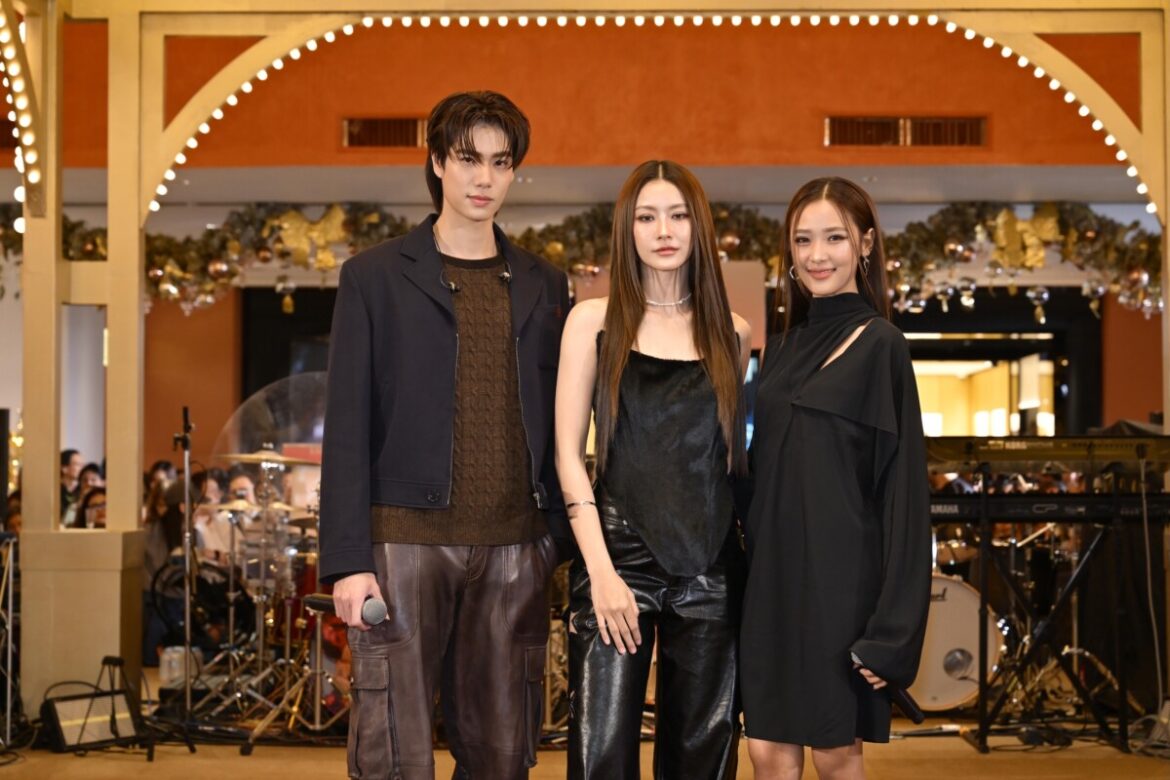 “Central Chidlom: Every Moment With You”