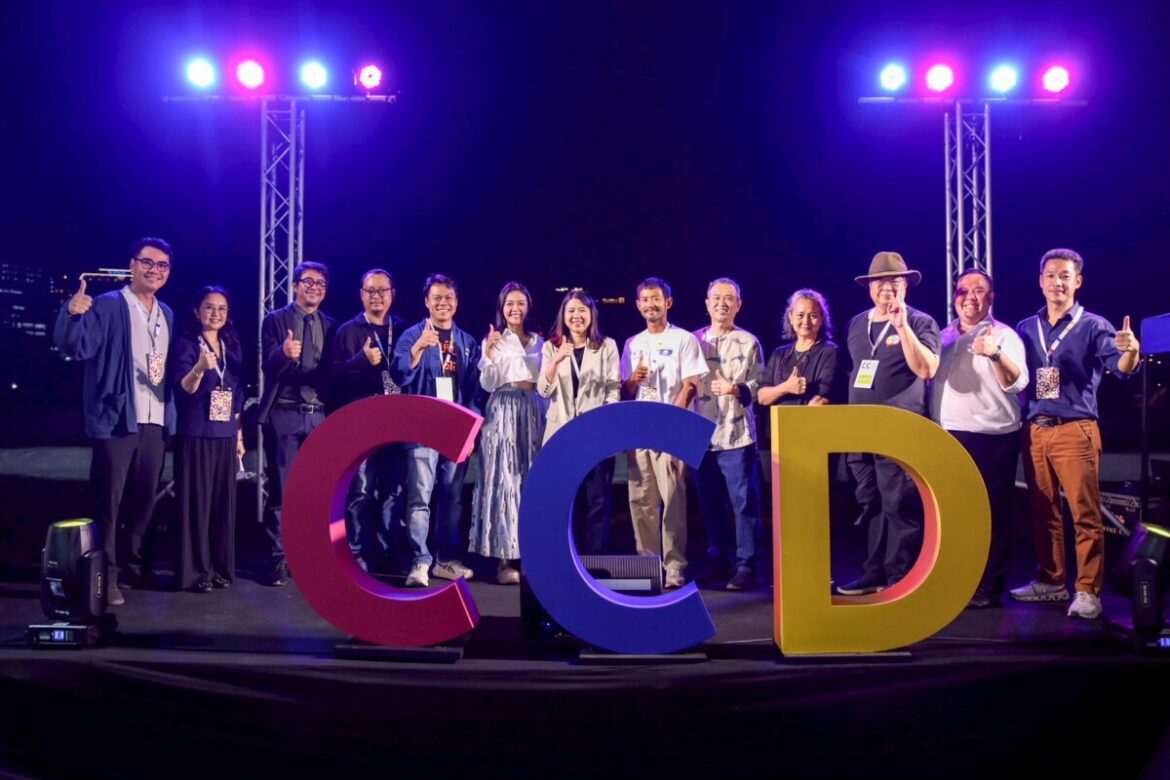 ประสบความสำเร็จ และได้รับกระแสตอบรับในเชิงบวกอย่างกว้างขวางสำหรับงานนิทรรศการ “ต้นแบบพื้นที่สร้างสรรค์ (Creative Cultural District – CCD)” ซึ่งจัดขึ้นเมื่อช่วงสุดสัปดาห์ที่ผ่านมา (13-14 ธันวาคม) ณ ลานจอดรถช้าง ย่านทรงวาด