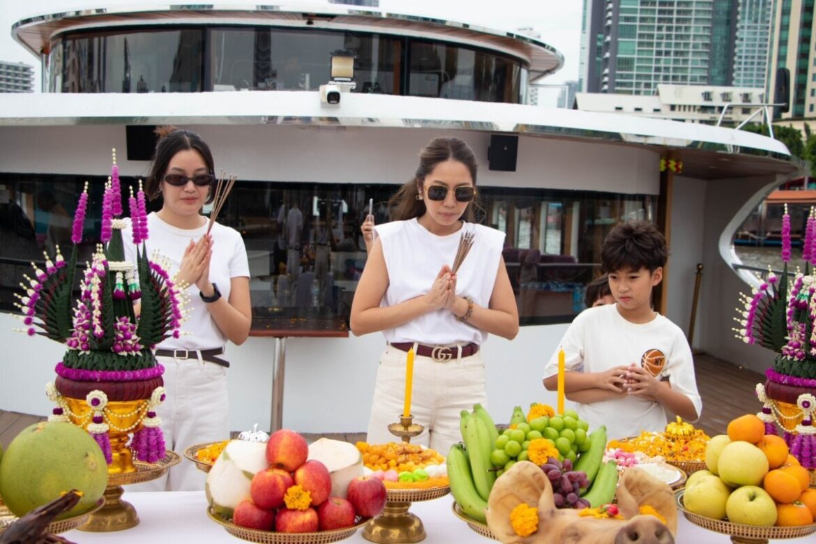 Grand Pearl Group จัดพิธีบวงสรวง “Pearl Boutique” เรือระดับพรีเมียมลำใหม่ล่าสุด สะท้อนอัตลักษณ์ไทย พร้อมเปิดประสบการณ์ล่องเจ้าพระยา 1 สิงหาคมนี้