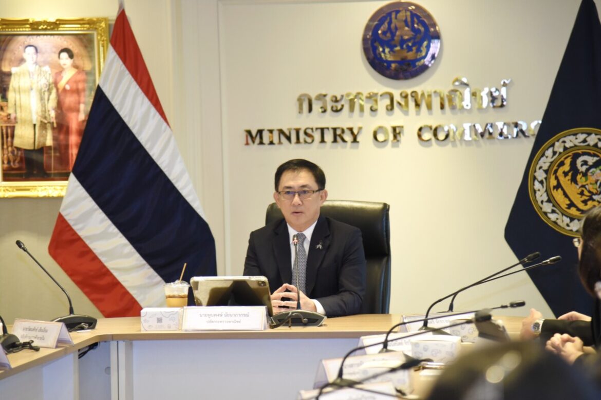 ‘ปลัดพูนพงษ์’ พลิกโฉมมิติใหม่ ‘พาณิชย์’ มอบนโยบาย 3 ส่วน เน้น ‘คน งาน องค์กร’ พร้อมเดินขับเคลื่อนกระทรวงพาณิชย์
